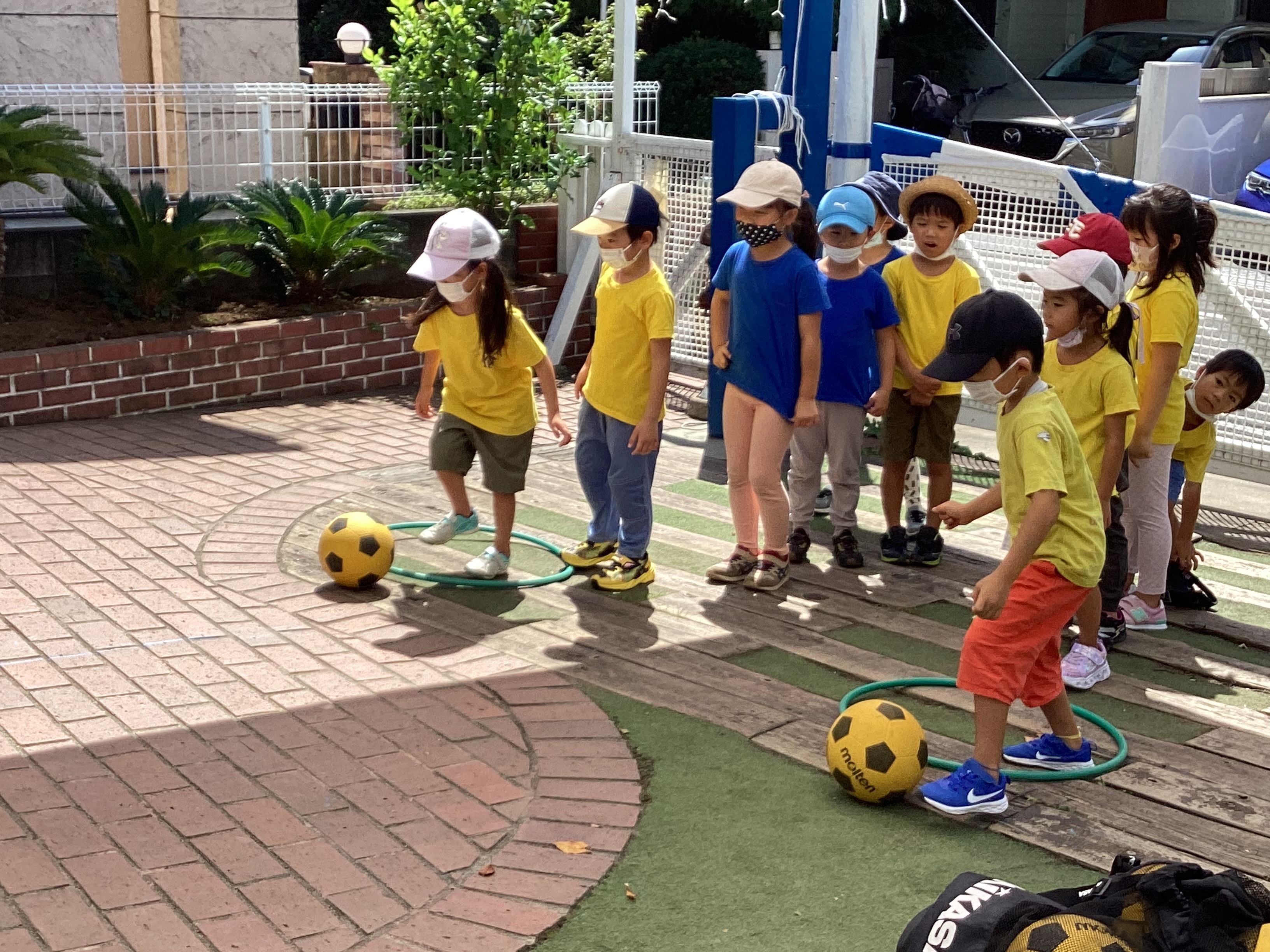 The chiildren practiced for the game of the sports day@International Language House